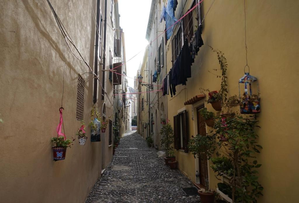 Alghero Old Town Apartment Екстер'єр фото